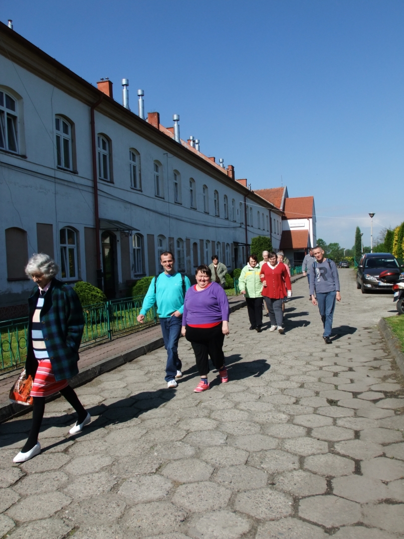 Mieszkańcy DPS na zakupach